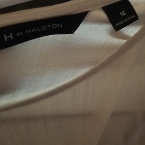 H BY HALSTON TUNIC - Picture 7 of 10
